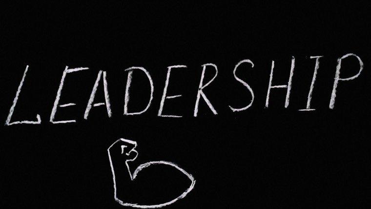 How to show leadership