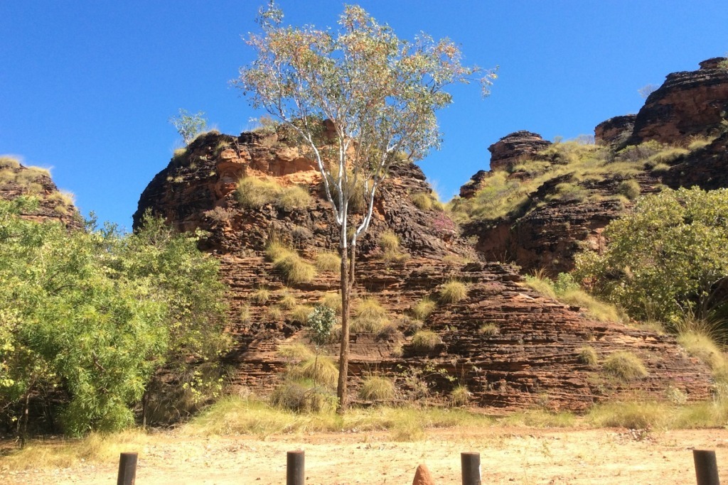 Australian outback, rock escarpment